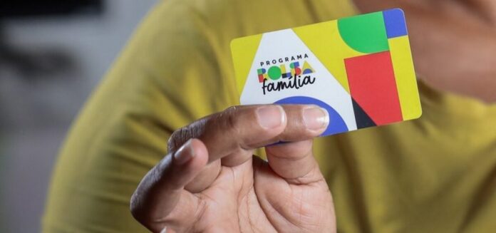 Governo anuncia reajuste de 15% para o Bolsa Família; piso sobe de R$ 600 para R$ 691